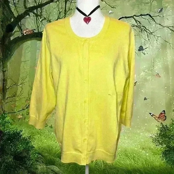 NWT Eddie Bauer Yellow Button Up - Picture 1 of 9